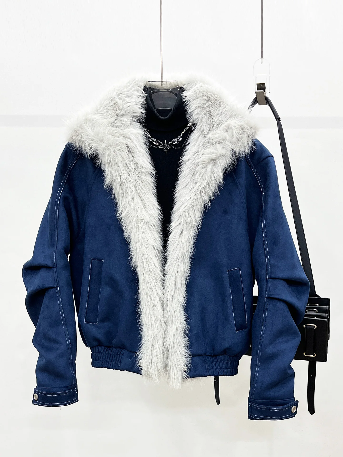 

Теплая утолщенная хлопковая куртка для мужчин: модное зимнее пальто с меховым воротником, молодежный повседневный свободный крой, короткое пальто