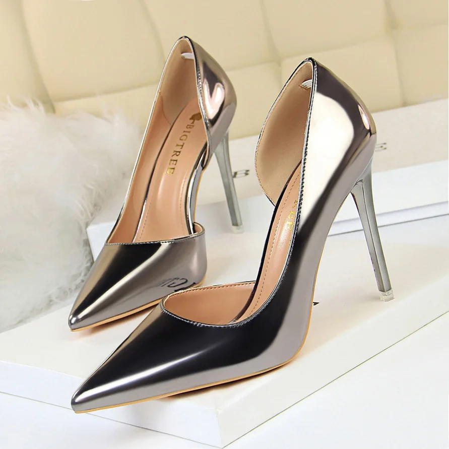 

Women Metallic Leather Pumps High Heels Lady Stiletto Heels Wedding Bridal Silver Gold Sparkly Quality Grace Temperament 18188-1