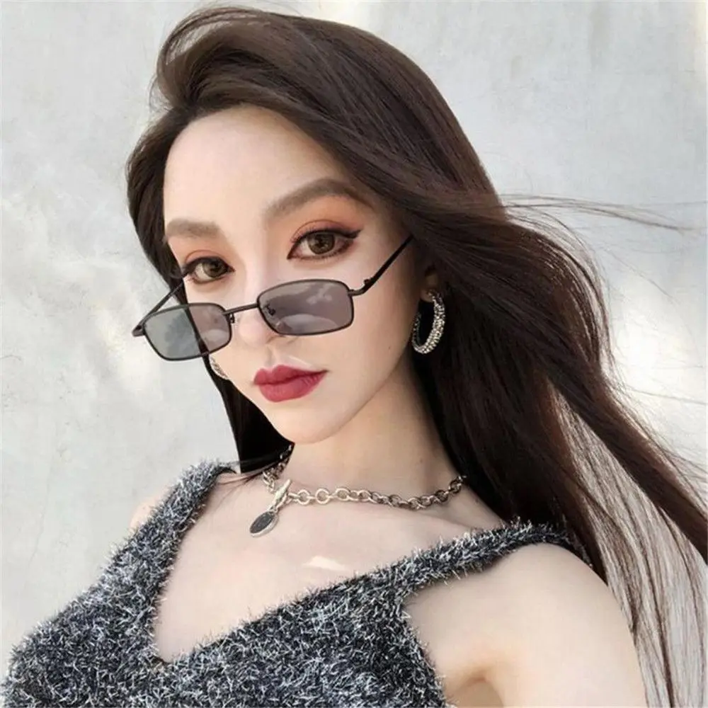 Small Rectangle Sunglasses Women Metal Square Vintage Sun Glasses Brand Designer Men Retro 90s Trendy Gradient Eyewear Shades