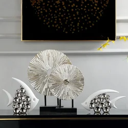 European Ceramic Silver Plated Snail Fish Butterfly Figurines Home Furnishing Decoration Crafts Club Table Sculpture Accessorie
