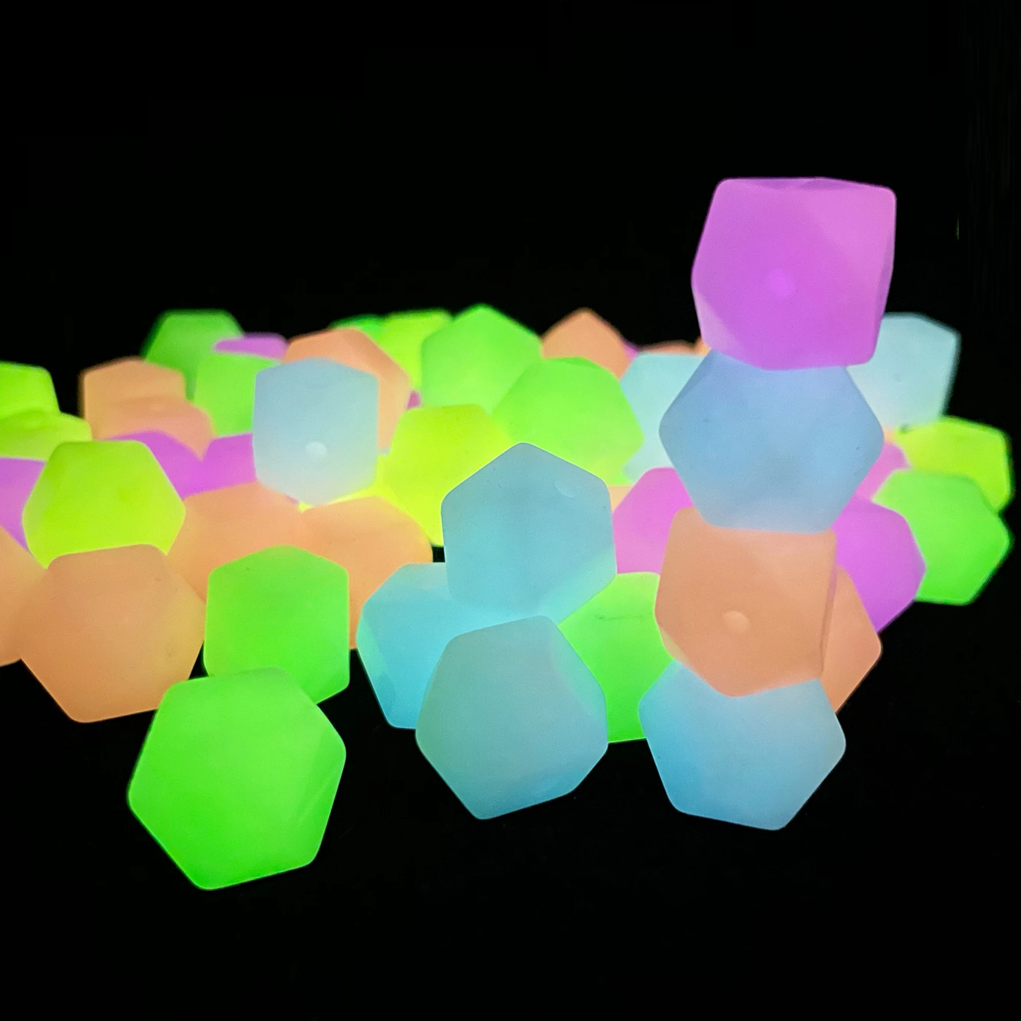 20pcs Mini Hexagon Luminous Silicone Beads Glow In The Dark BPA Free Silicone Loose Marking DIY Chewable Colorful For Kids