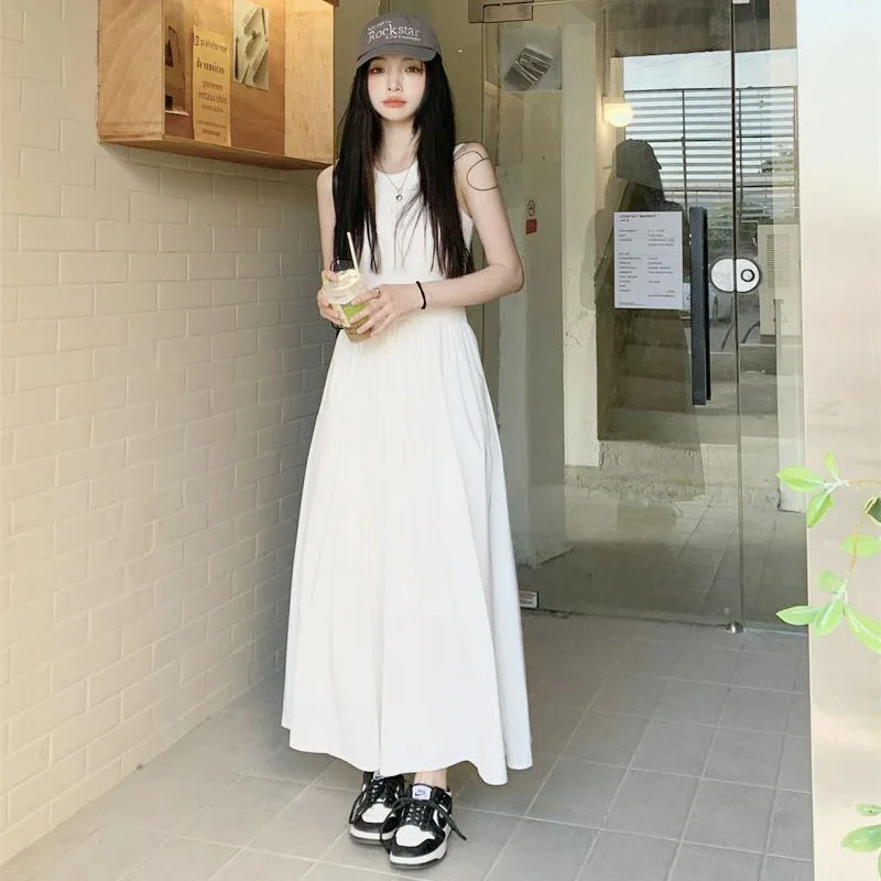

2025 Summer French White Vest Dress Sleeveless Dress Long Skirt with Waist Cinching for Slimming Effect