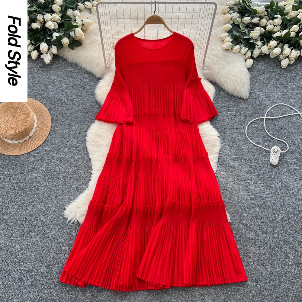 

Miyake Pleated Dress Women Round Neck Flare Sleeve Printed Contrasting Colors Loose Style New Tide 2025 Dresses