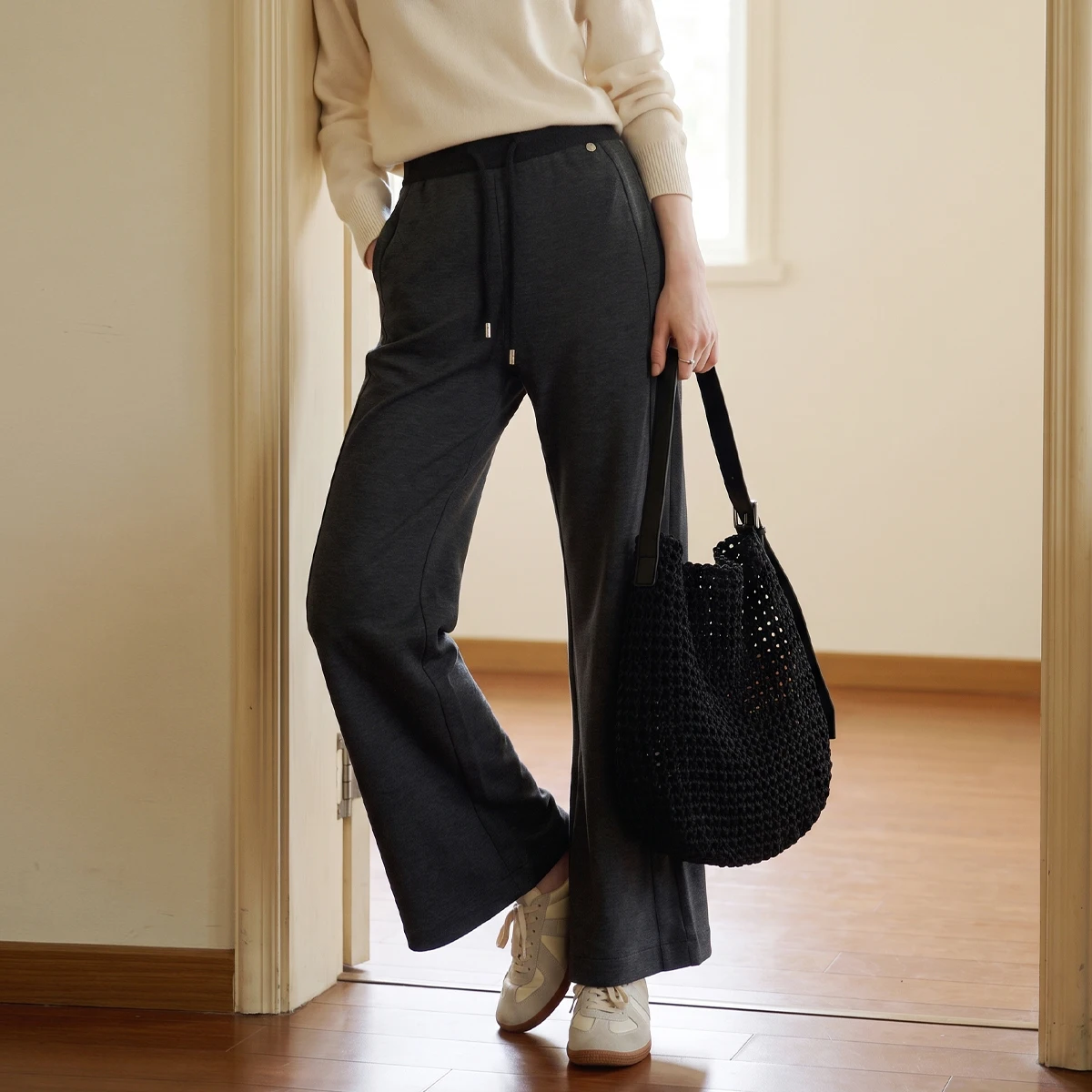 OLrain Women's Knit Flare Pants Mid High Waist Tie Front Casual Wide Leg Trousers 2026 Autumn French Retro Clothes WO58QK013103