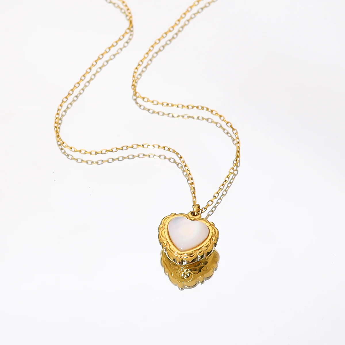 YACHAN Tarnish Free 18K Gold Plated Stainless Steel Pendant Necklace for Women White Shell Heart Charm Trendy Jewelry