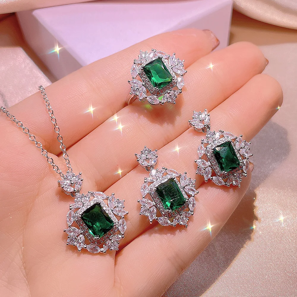 

Green Created Emerald Jewelry Set Drop Earring Necklace Ring Set for Women White Gold Plated Fashion Jewelry Party Accessory
