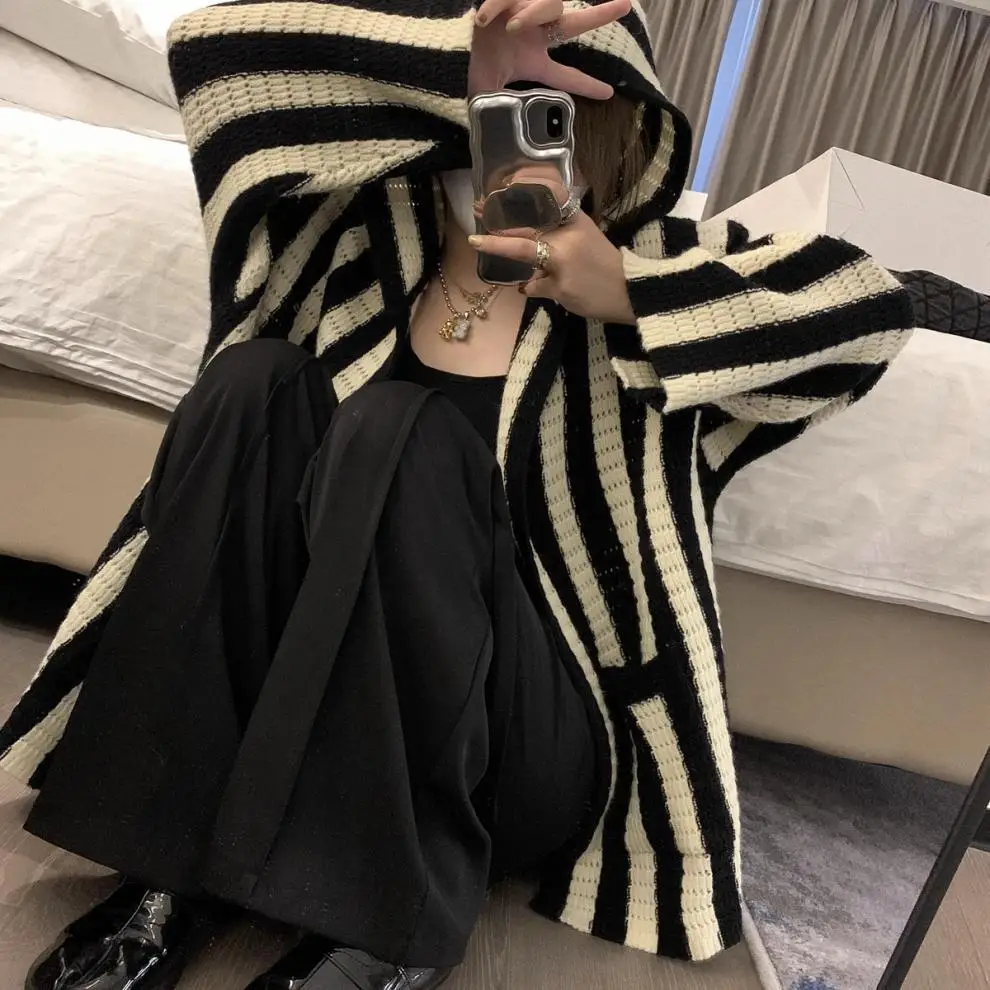 2024 Autumn Winter Black and White Striped Hoodie Loose Lazy Style Mid length Knitted Cardigan Women's Casual Big Sweater