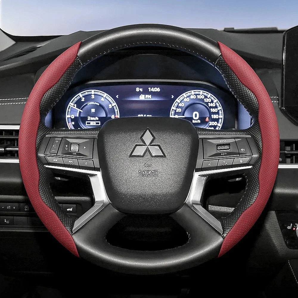 Suitable for Mitsubishi Breathable Hole Leather Steering Wheel Cover Segmented Quick Release Design Non-Slip Durable