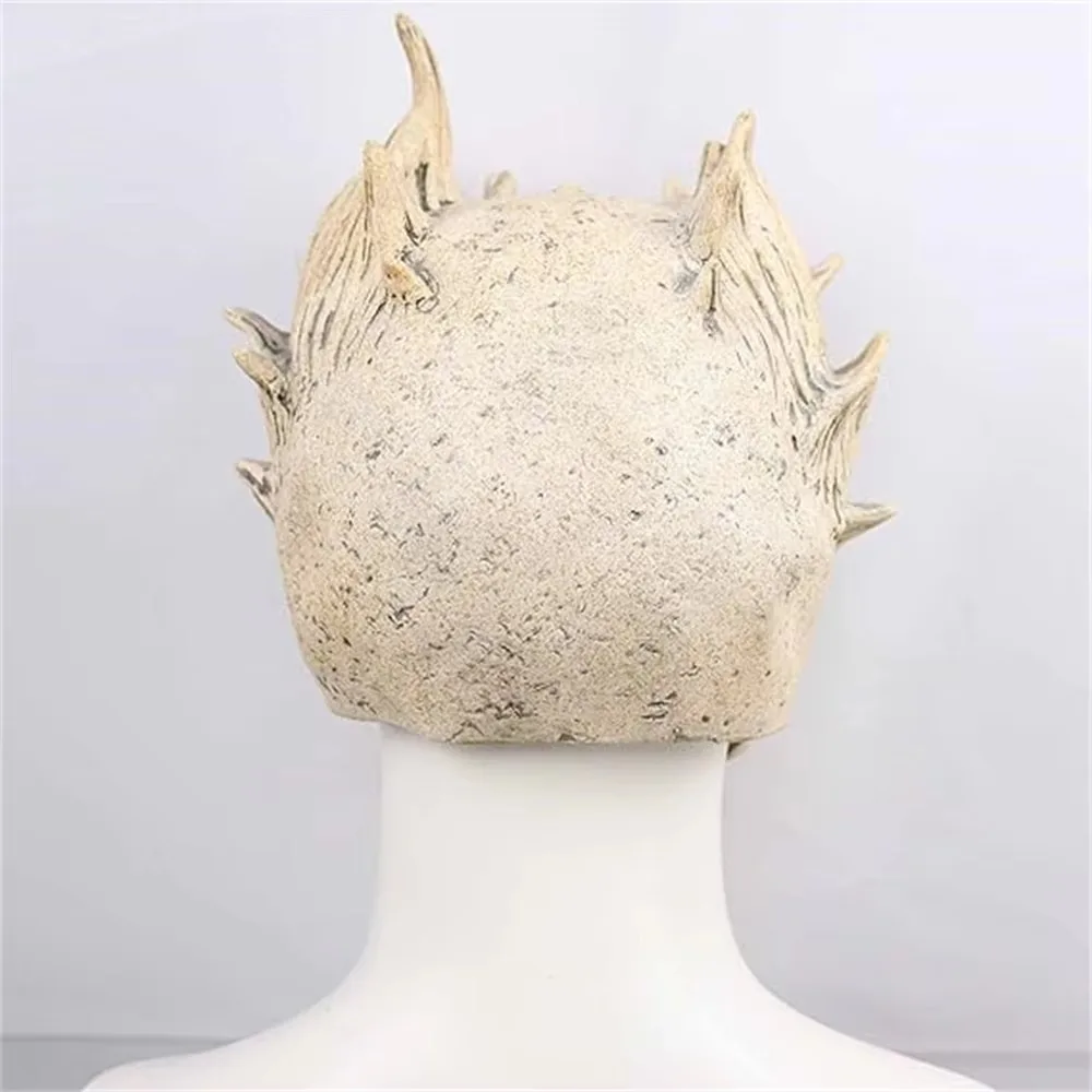 

Realistic Full Head Skull Mask Durable Unisex Creepy Old Bones Warrior Headgear Helmet Latex Halloween Cosplay Costume Props