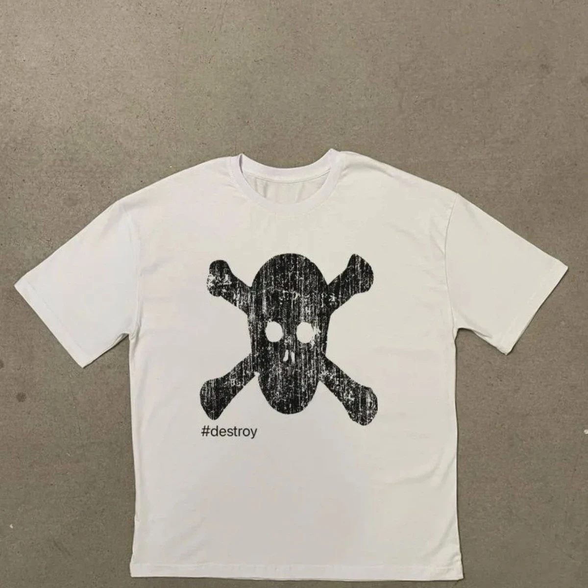 Image of Sommer-Baumwoll-T-Shirt im Neuen Stil, Locker Geschnitten mit Cartoon-Print, Modisches und Lässiges Kurzarm-Oberteil