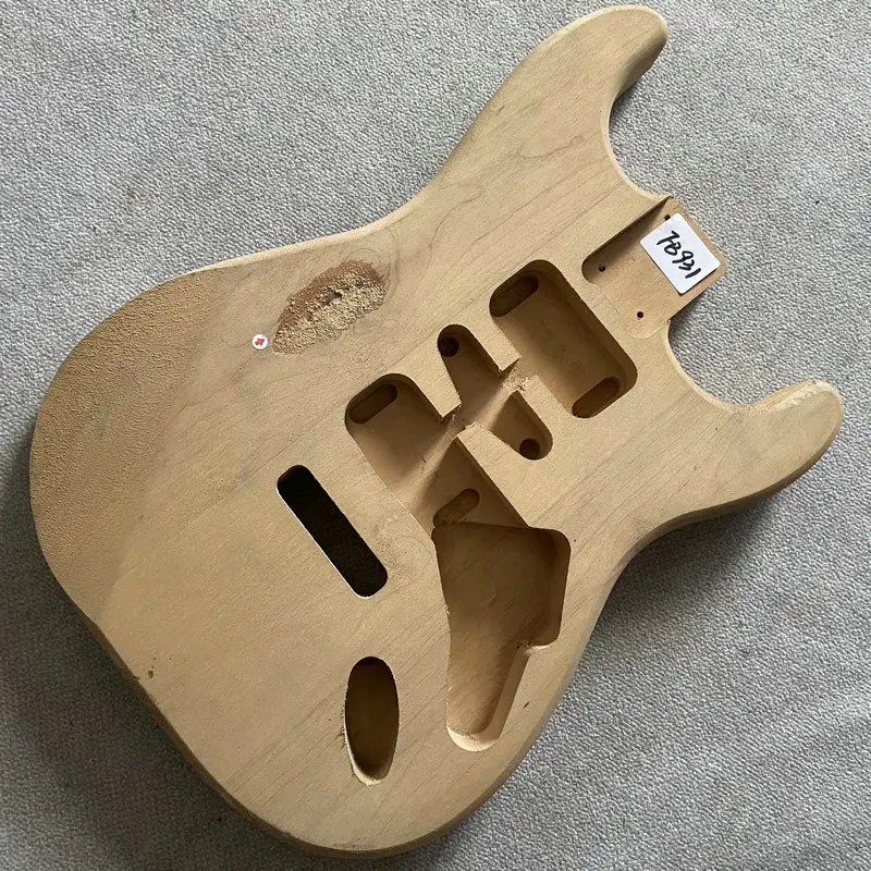 

FB931 Unfinished Solid Basswood ST Electric Guitar Body HSH Pickups No Paint Surface Dirty Replace DIY Parts