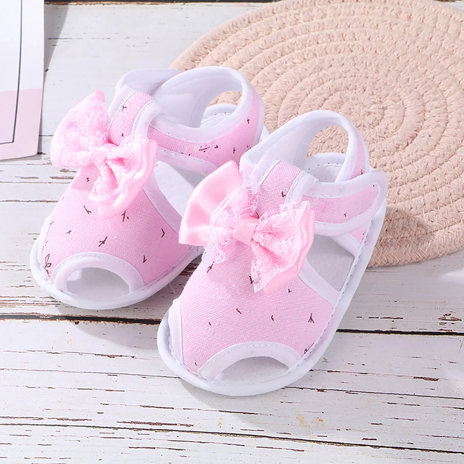 Children Sandals First Walker Fashion Breathable Holow Out Sandals Baby Girls Boys Soft Sole Shoes Summer Sweet Lace Bow Shoes