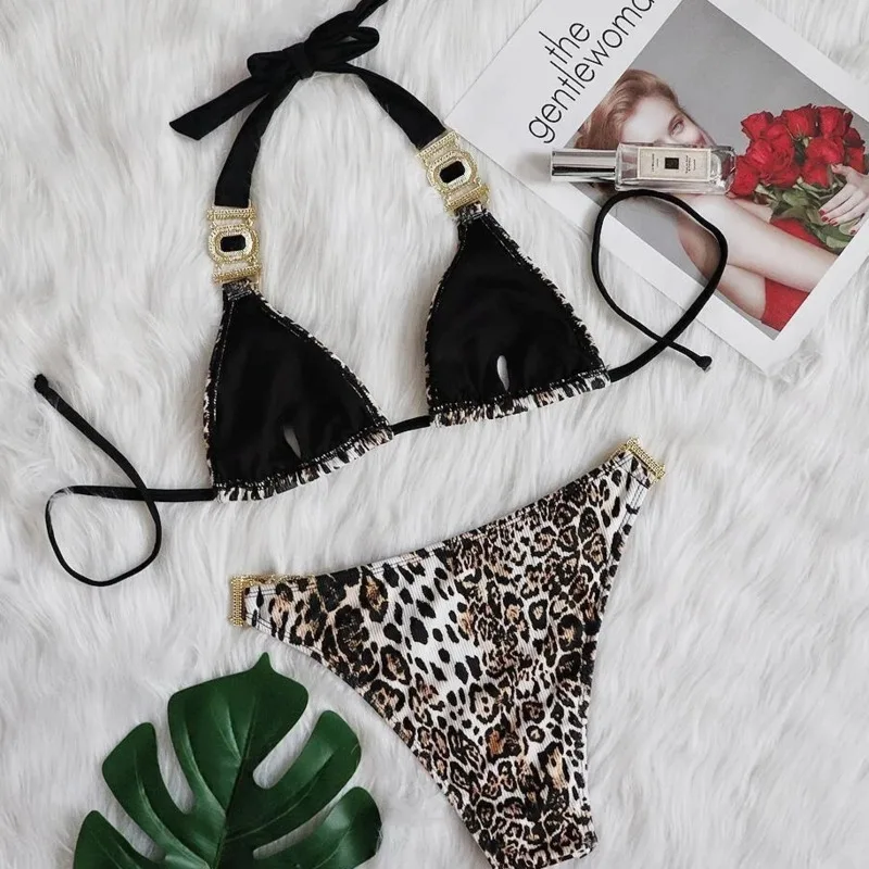 Baju renang Bikini seksi musim panas dengan berlian imitasi pakaian renang wanita Push Up Bikini pakaian pantai pakaian renang baju renang wanita 2025