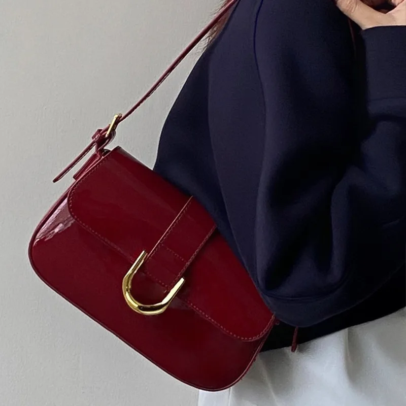 High End Handbag For Women Retro Wine Red Fashionable Simple And Versatile Handheld Armpit Bag Single Shoulder Crossbody Bag