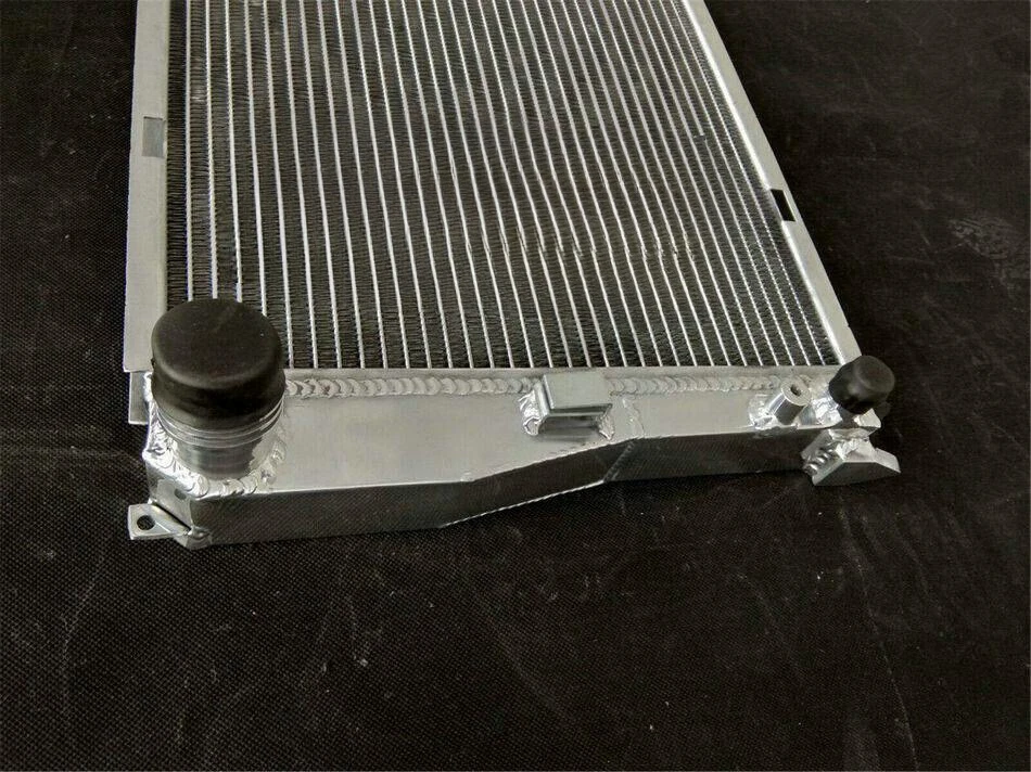 Aluminium Radiator for BMW E81/E82/E87/E88/E90/E91/E92/E93 N47D20 N54B30 MT