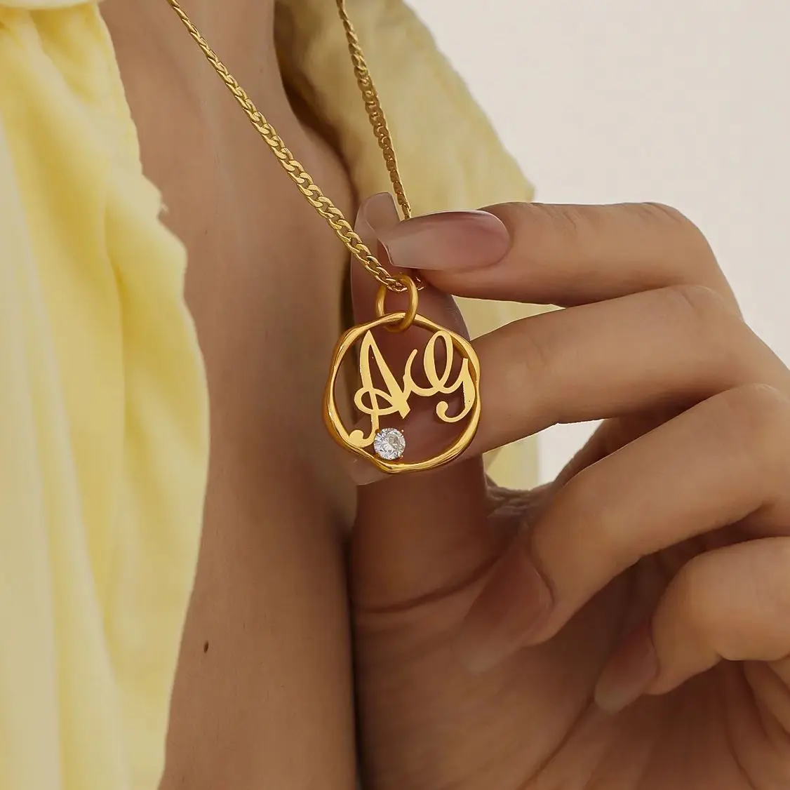 

Round Initial Cut out Pendant Necklace Personalized 3D Letter Necklace Custom Birthstone Couple Letter Necklace Gift for Her