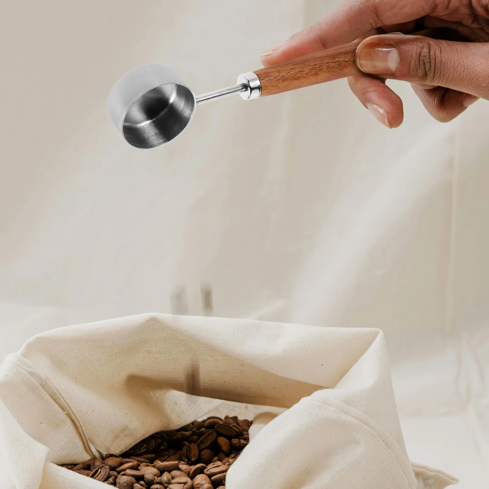 

15ml Stainless Steel Coffee Bean Measuring Spoon Walnut Wood Handle Coffee Scoop Tea Scoop for Loose Tea Espresso Milk Powder