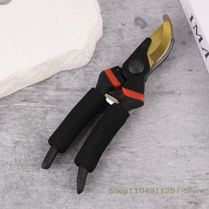 

Labor-Efficient Pruning Shears Scissors; Ideal for Bonsai, Fruit Trees, Flowers, and Branches.