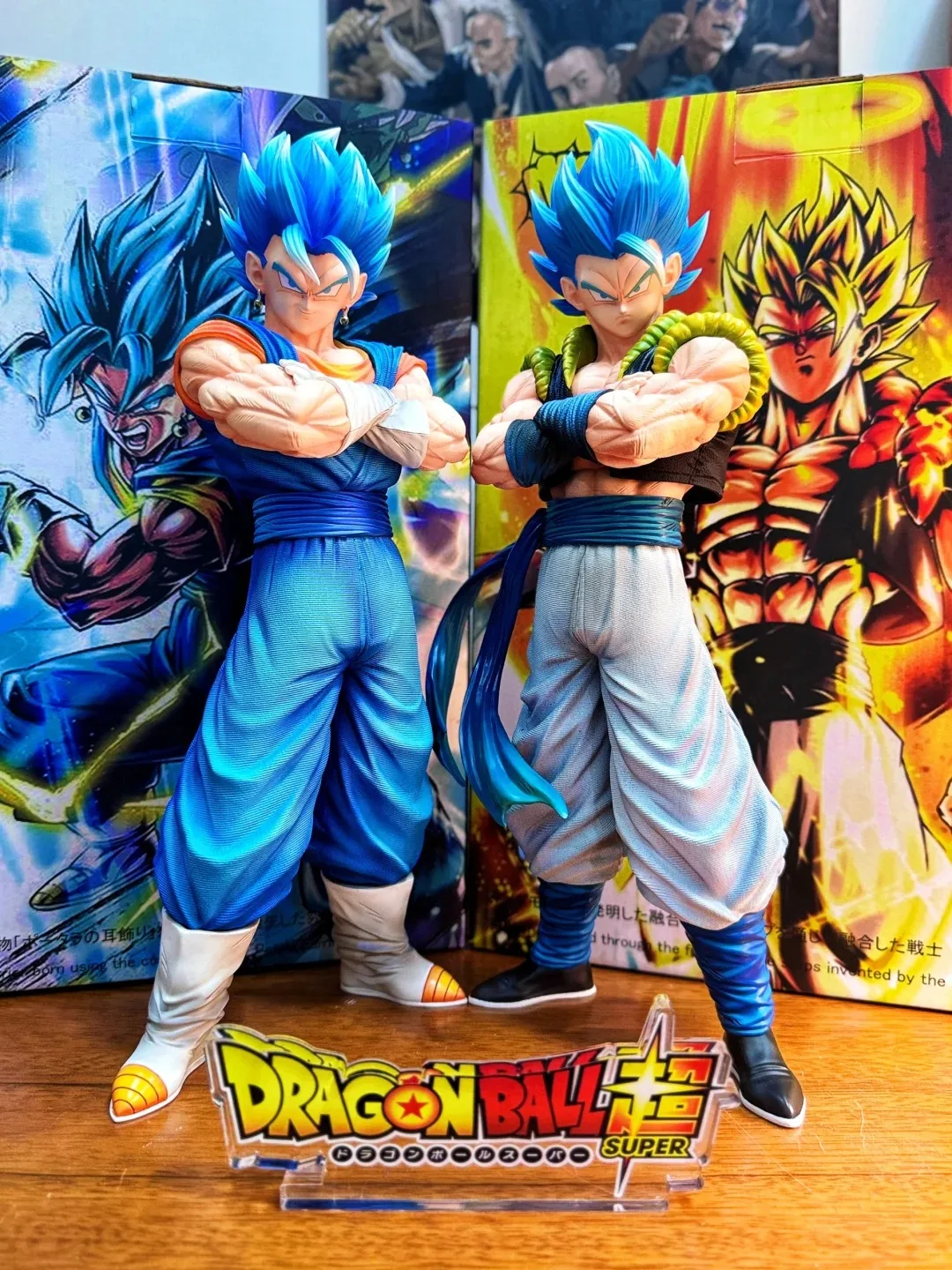 

Anime Dragon Ball Gogeta Vegito Articulated Figure Fully Painted Resin Collectible Statue Posable Anime Model Birthday Gift