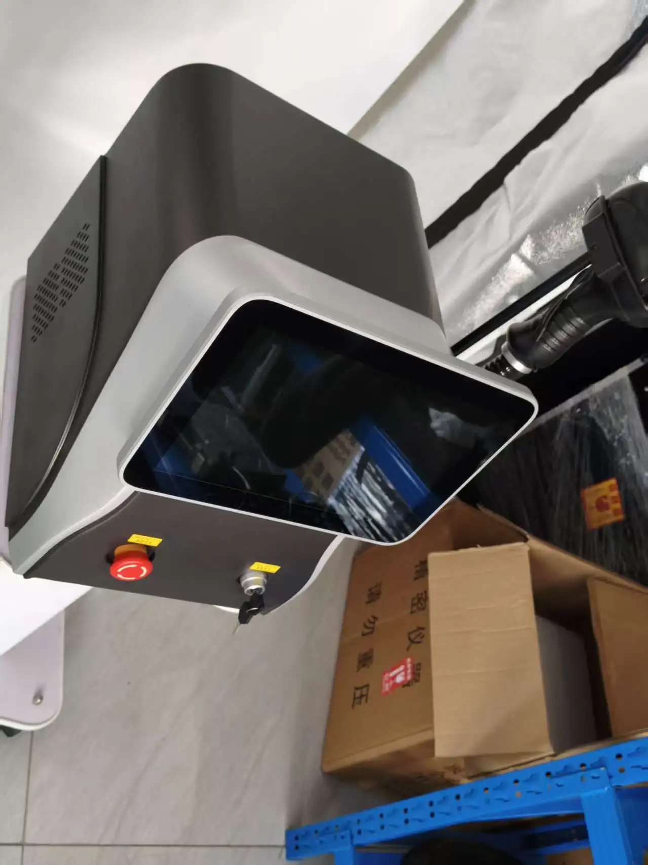 Professional Ice Titanium Painless 808 Diode Laser Hair Removal Machine ICE Platinum Hair Removal Laser Remove Hair Device