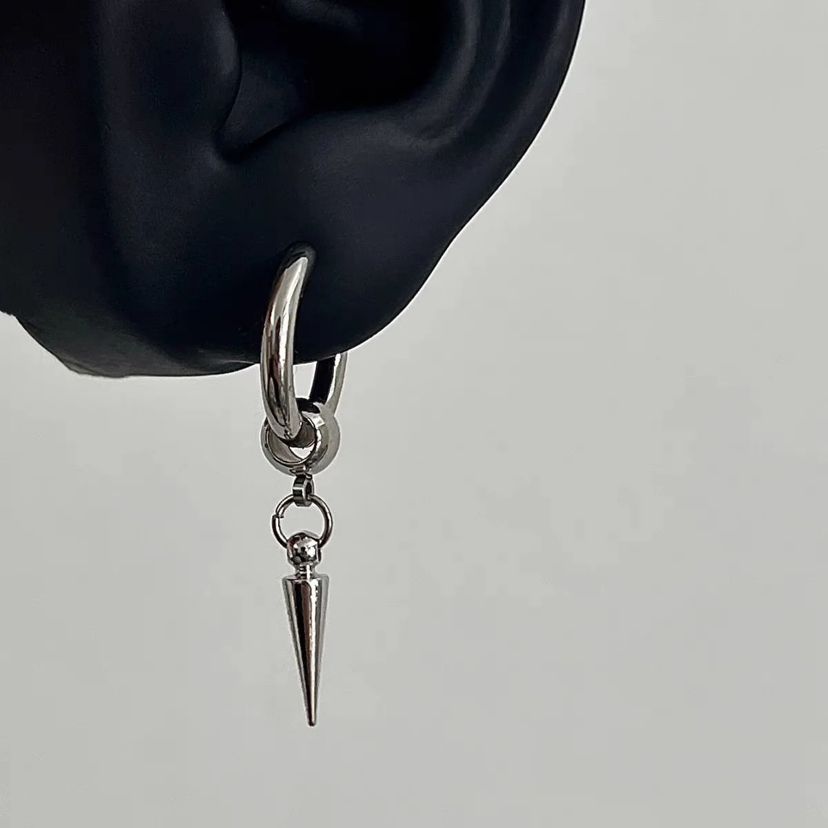Goth Edelstahl Creolen hängende Ohrringe für Männer Frauen mit baumelndem Design Punk Piercing Chirurgenstahl Ring Schmuck Dekoration – Detail 3