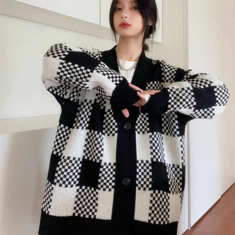 Classic Black White Plaid Cardigan Women V-Neck Long Sleeve Knitted Cardigan Woman Spring Autumn Single Breasted Outwear Female