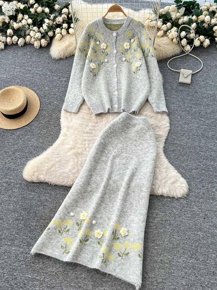 

Soft Sle Heavy Work 3D Flower round Ne Long Sve Knitted Top High Waist Bodycon Sweater f Skirt Two Piece Set for Women
