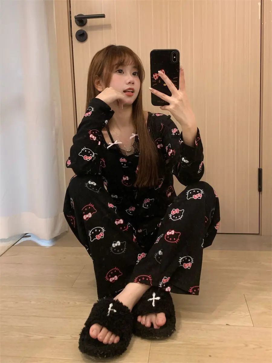 Pigiama Kawaii Sanrios Hello Kittys con imbottitura sul petto Primavera Autunno Pigiama sexy a maniche lunghe in pizzo Indumenti da notte carini Panno per la casa delle donne
