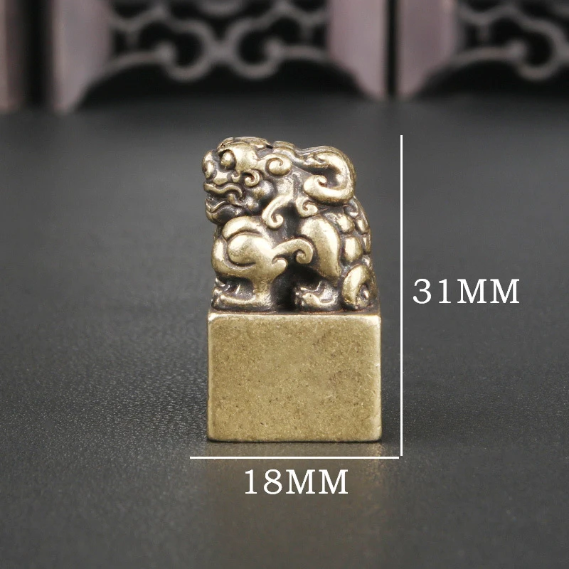 Vintage Pixiu , Desktop Ornament, Auspicious Animal Engraved , Decorative Seal, Antique Brass Artifacts For Collec