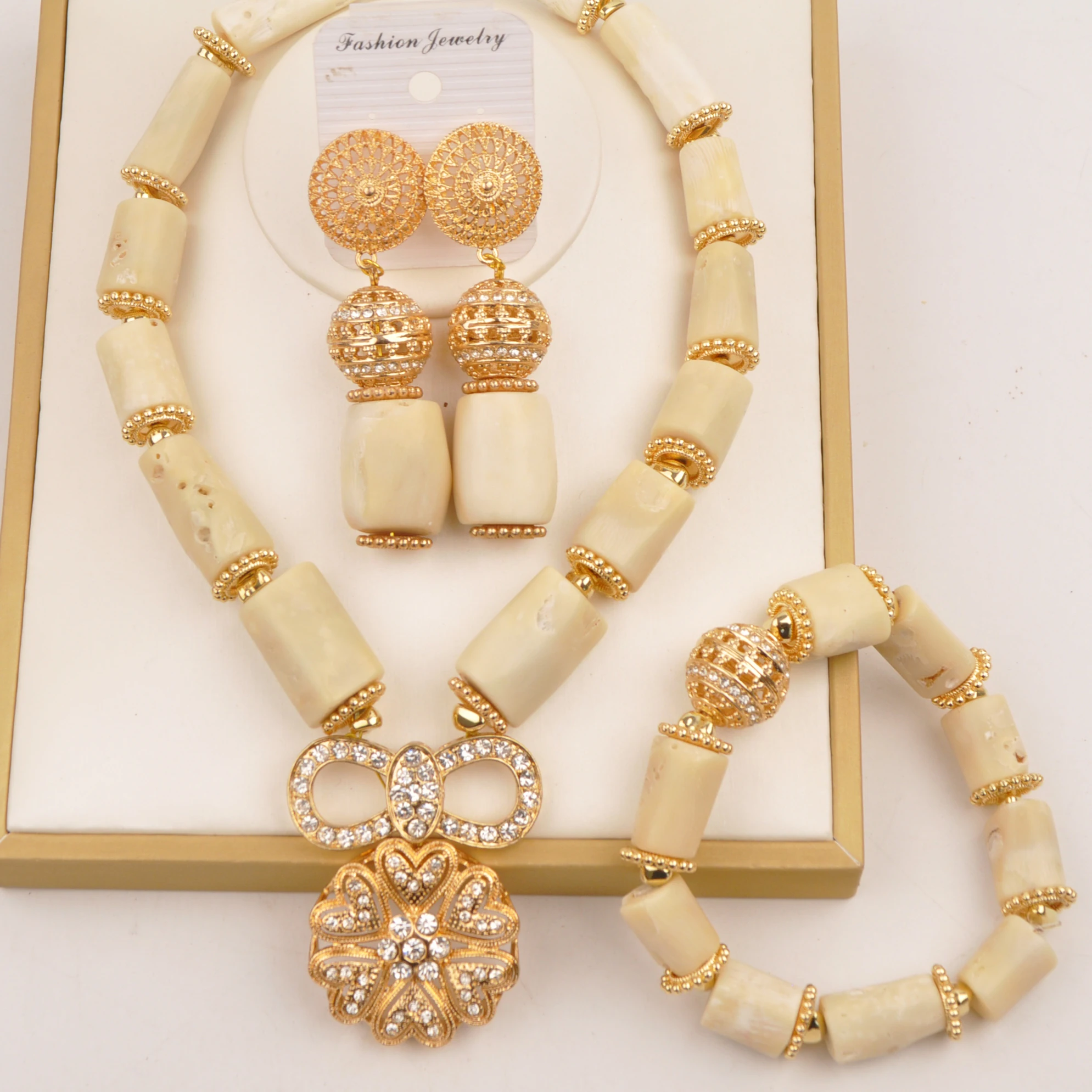 

Fashion African Wedding Necklace Real White Coral Bead Jewelry Set