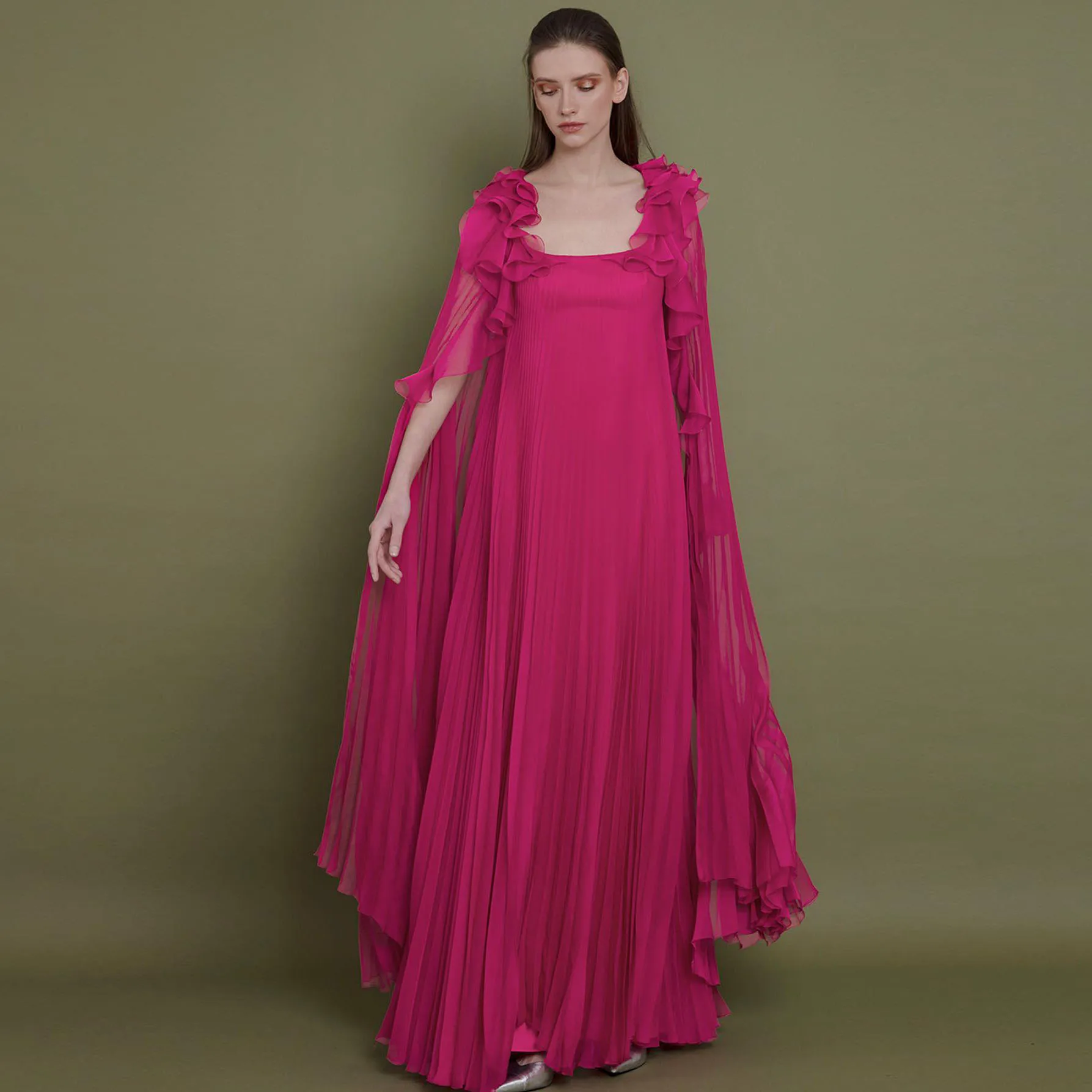 Couture Fuchsia Pleated Long Women Dresses With Cloak Sleeves Modest Ruffles Trimmed Maxi Dress Robe Kaftan