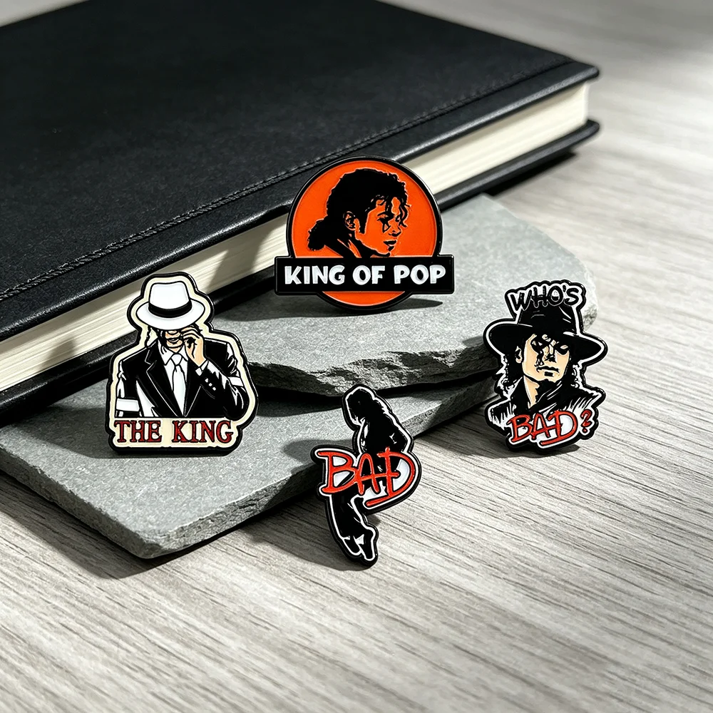 4-teiliges King of Pop Emaille-Pin-Set, Rock-Pop-Musik-Sänger Sammlerabzeichen für Jacken, Taschen, Hüte, Accessoires, Geschenk für Fans – Detail 5