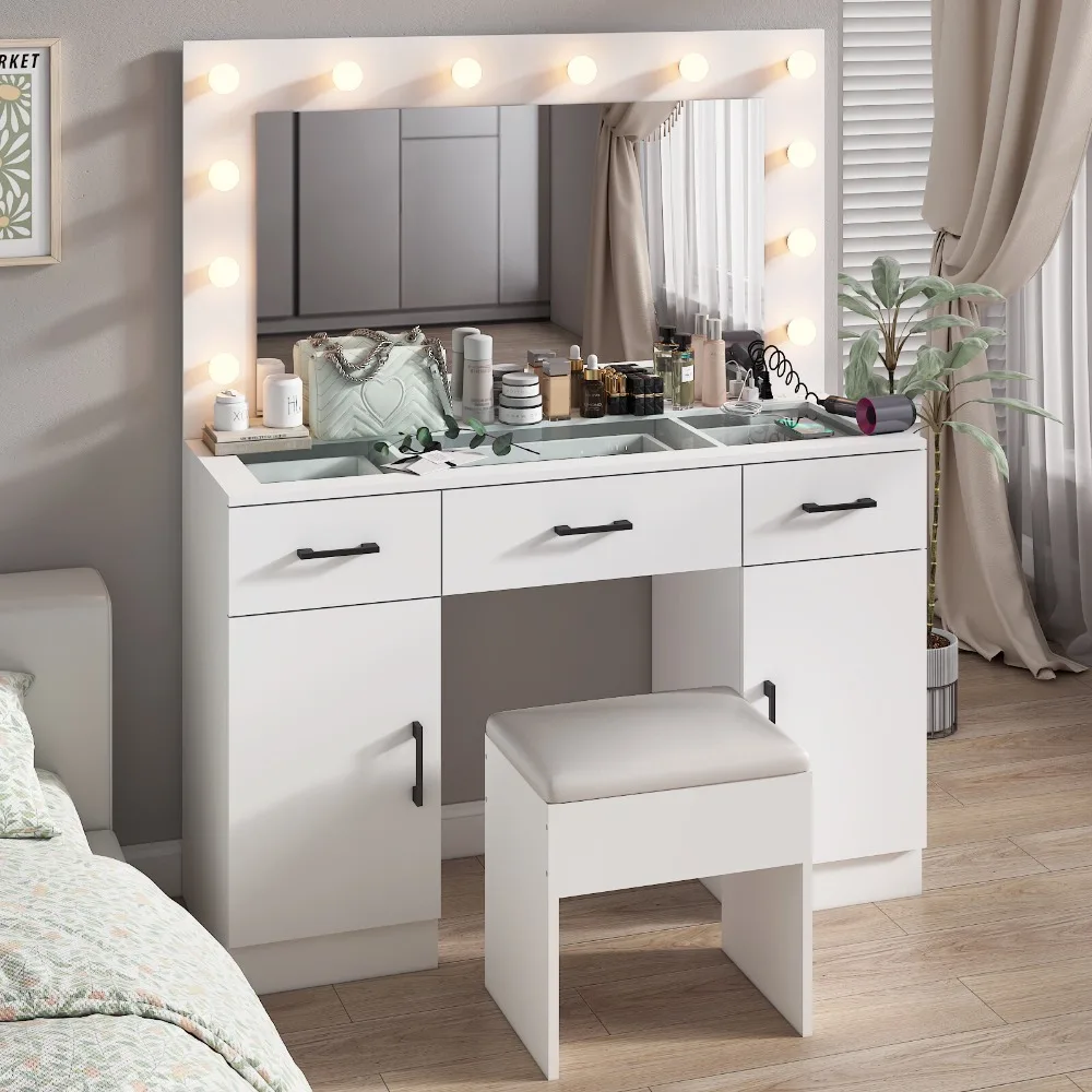 

Makeup Vanity Set Large Mirror Cabinet Table with3 Drawers