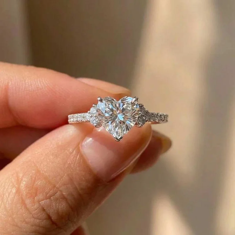 

925 Sterling Silver White Heart Cubic Zirconia Rings for Women Unique Wedding Engagement Accessories Fancy Lady Romantic Jewelry
