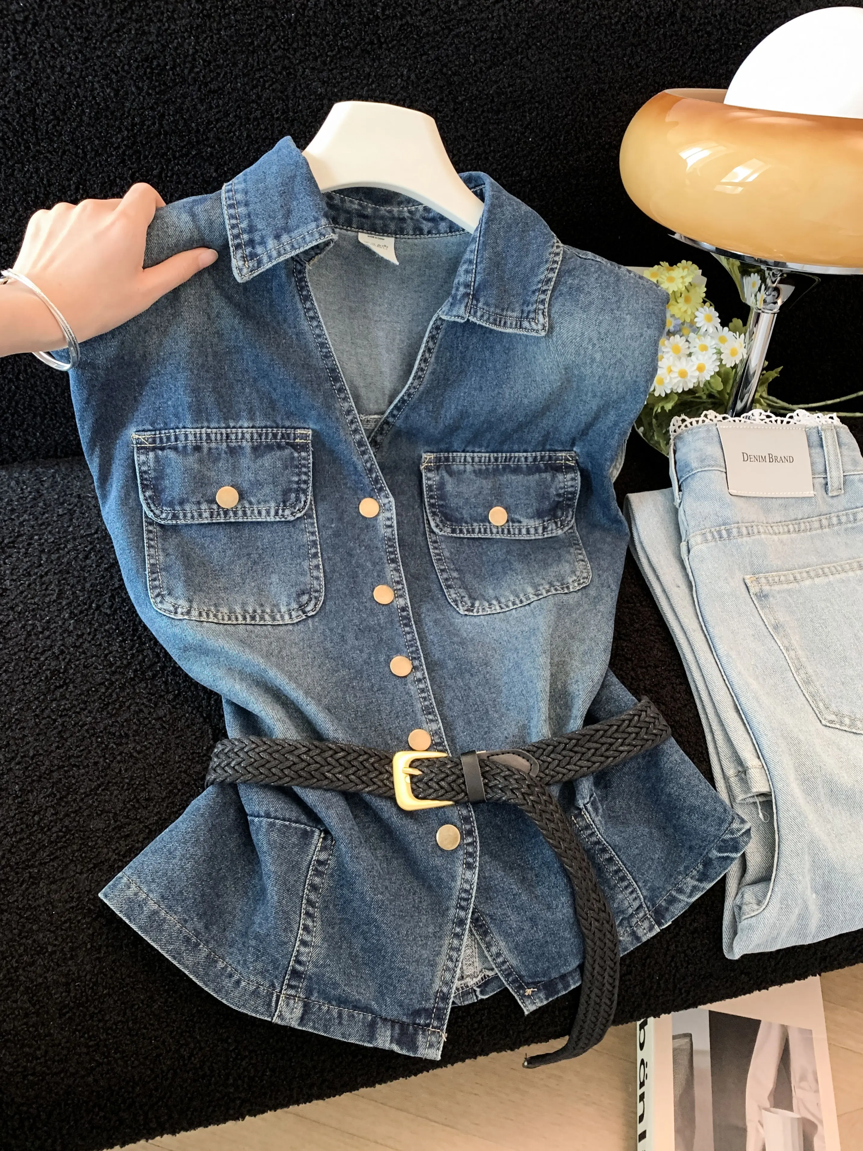 

Retro Denim Vest Women's Summer Thin Waist-Cinching Slim Fit Sleeveless Shoulder Pad Matching Skirt Top Korean Style Collar