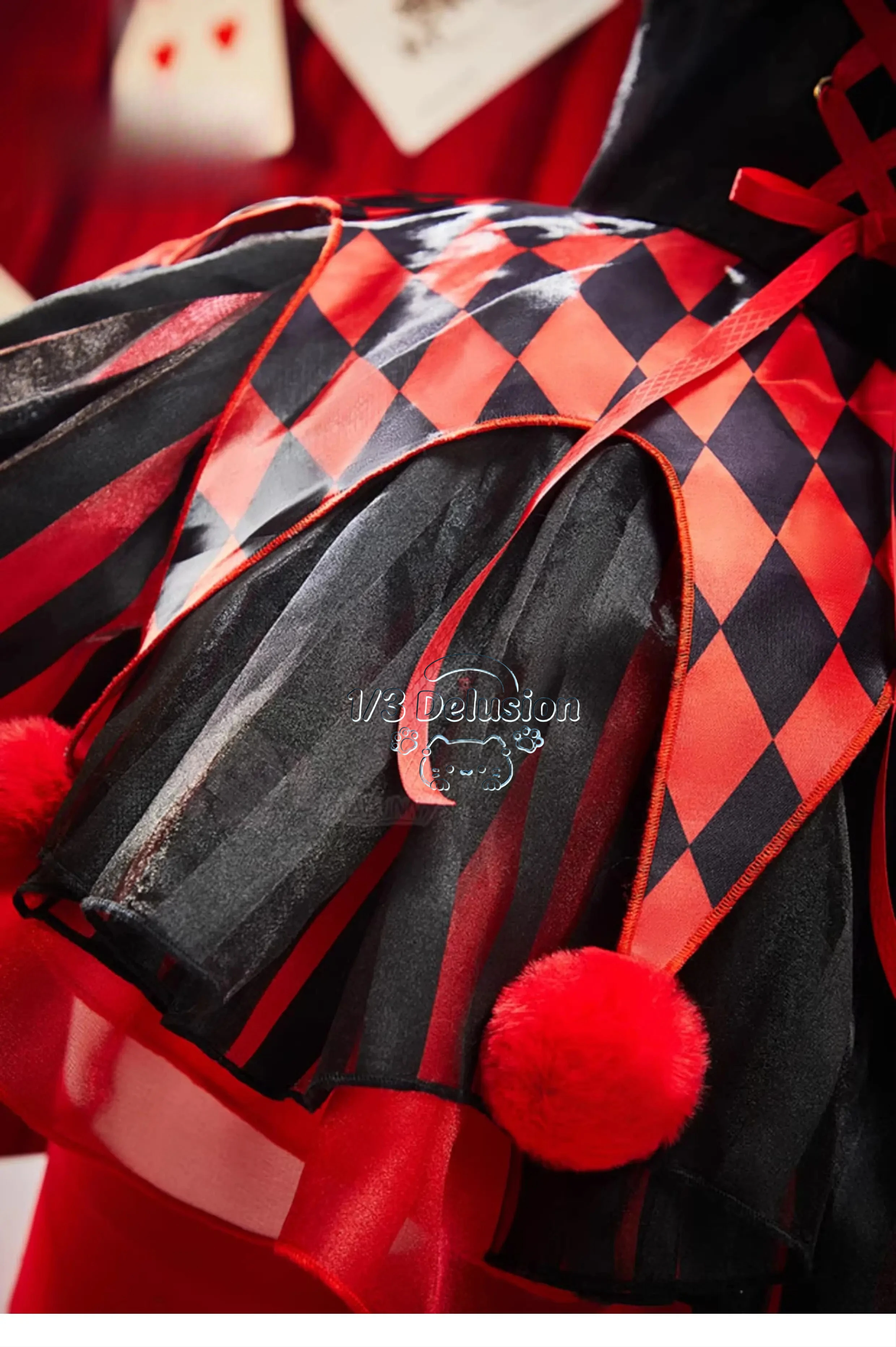 

Staggering Number Circus Grotesque Clown Cosplay Costume Red and Black Halloween Dress Carnival Party 1/3 Delusion