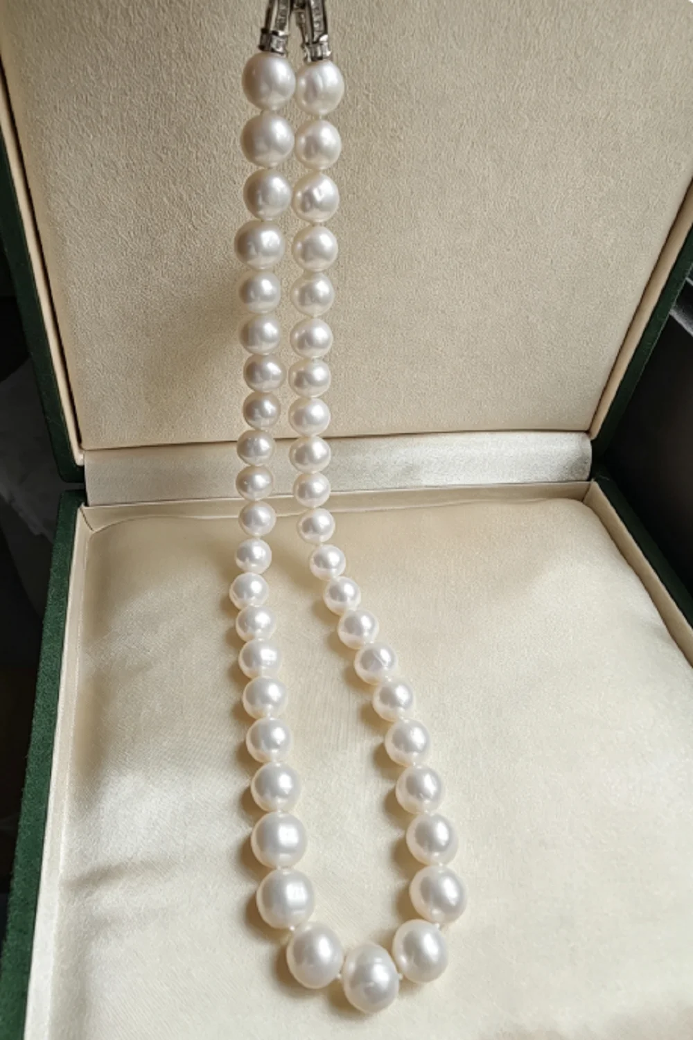 Beautiful necklace AAAA 8-9mm natural Japanese white pearl necklace 18 in
