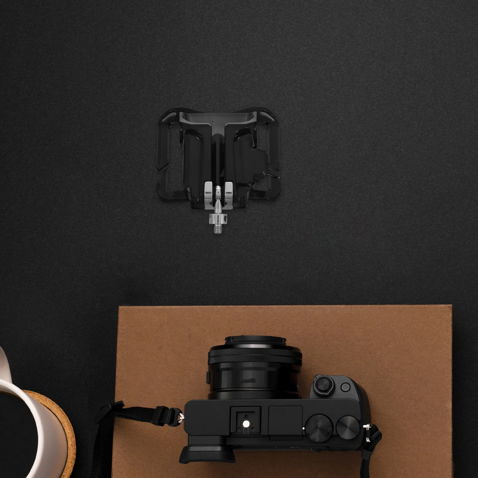 

1 Set Of Dslr Camera Waist Buckle Mount Portable Lightweight Sturdy Belt Clip Holder Outdoor Versatile