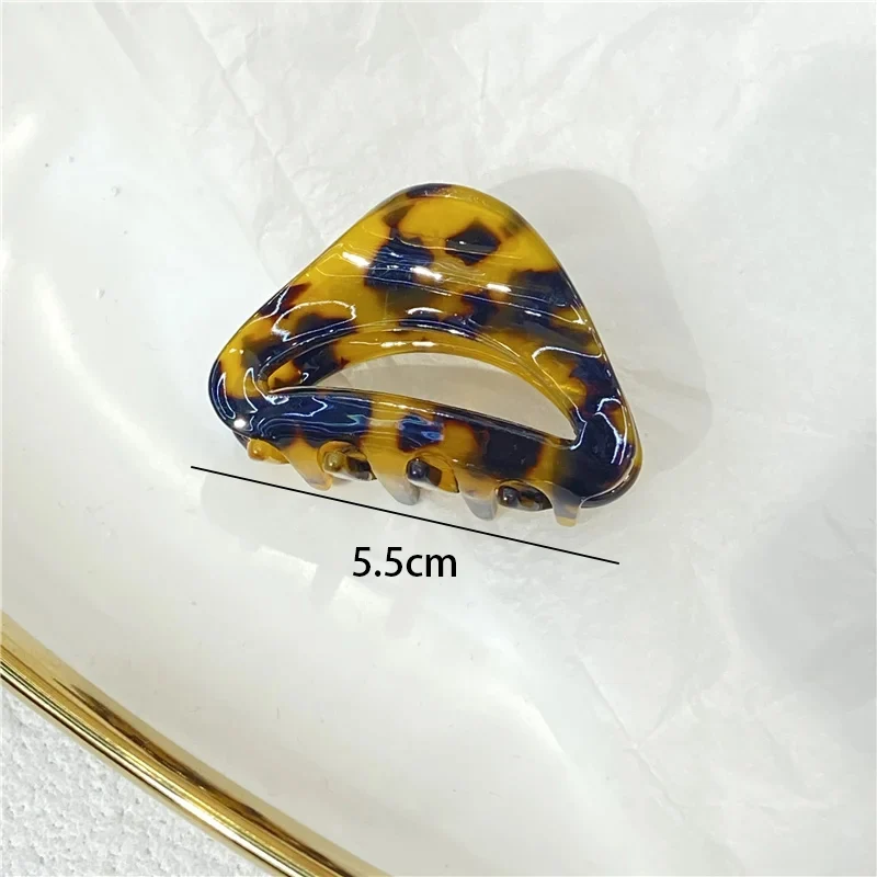 New Small Size Acetate Hair Claw Clip Hair Clamps Grab Colorful Hollowed Geometric Bath Shark Clip Korean Women Hair Accessories