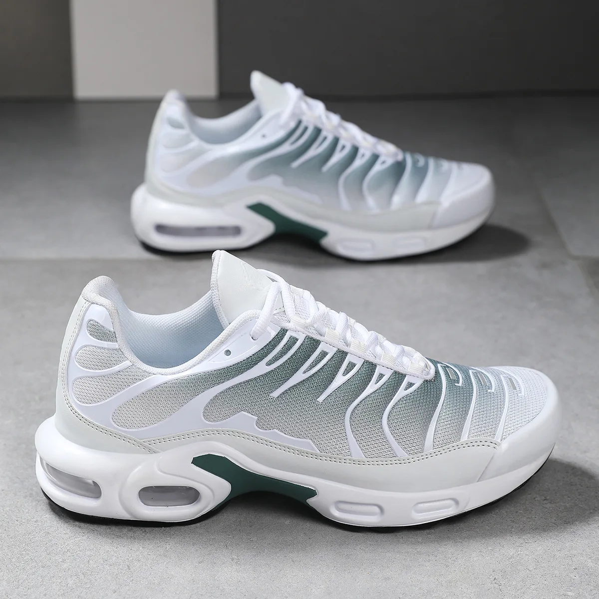 Fotografia 4: 2025 outono casual sola grossa masculino macio e confortável antiderrapante placa de moda ao ar livre novos sapatos casuais sapatos esportivos masculinos