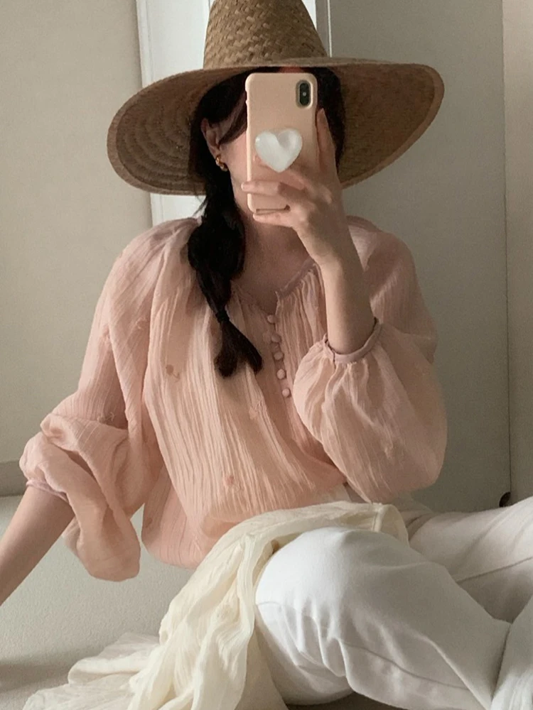 

Шикарная летняя прозрачная тонкая рубашка с вышивкой цветов и длинными рукавами для защиты от солнца, женская свободная рубашка с круглым вырезом