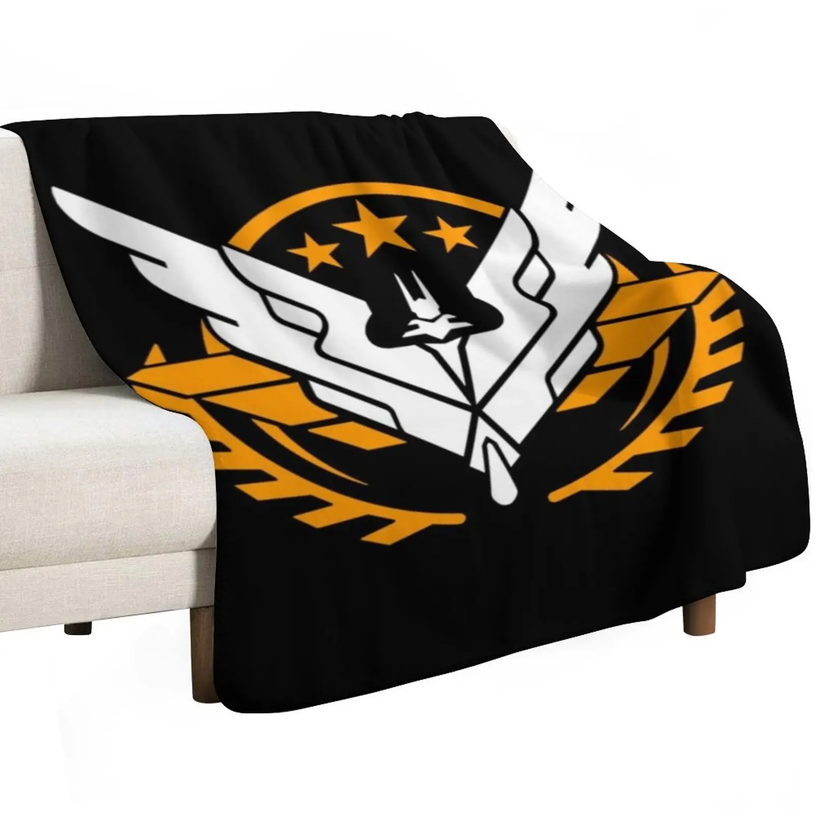 Elite Dangerous T-ShirtElite_ Dangerous - Triple Elite Throw Blanket funny gift Soft Beds Bed covers Sofas Blankets