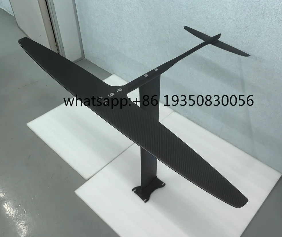 

High Quality CY-1201 Carbon Fiber Hydrofoil Board for Beginners' Kitesurfing and Pumping Foil for Ocean Waters
