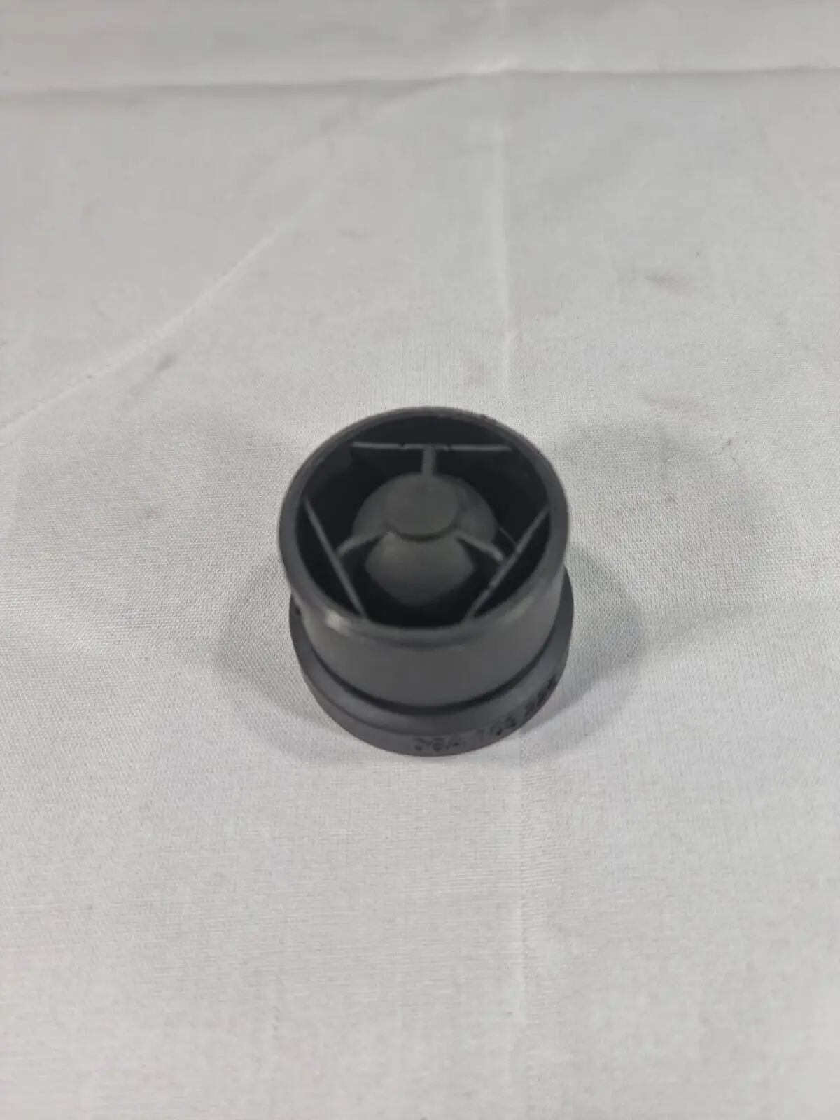 Motorkap Rubber Mounts voor diverse VW/Nissan - usage example
