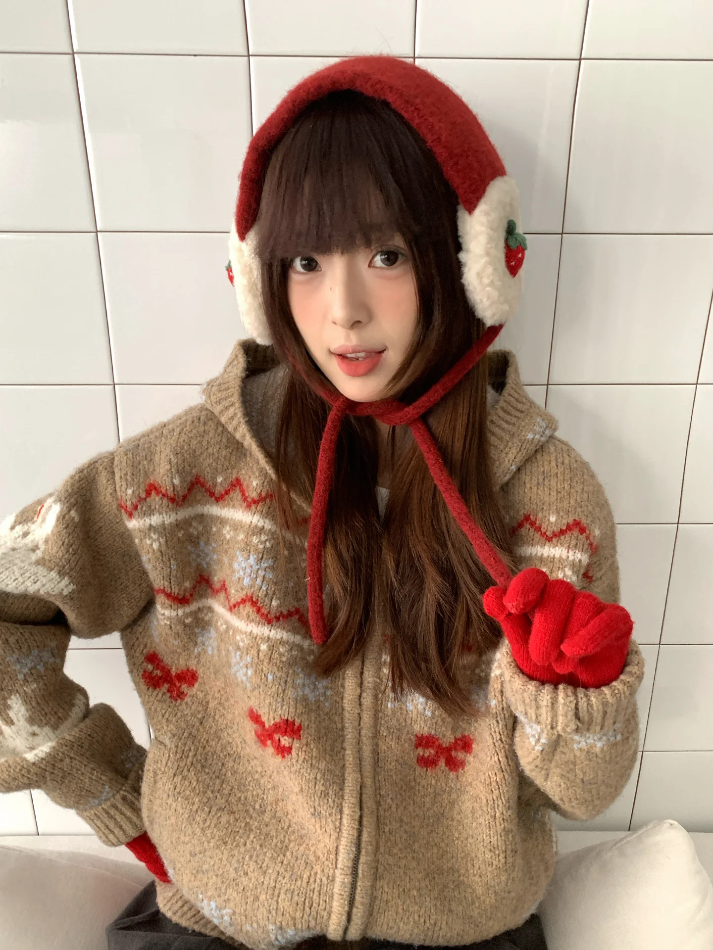 New Year Cute Strawberry Plush Red Earmuffs For Women Thickened Warm Earmuffs For Cold Winter