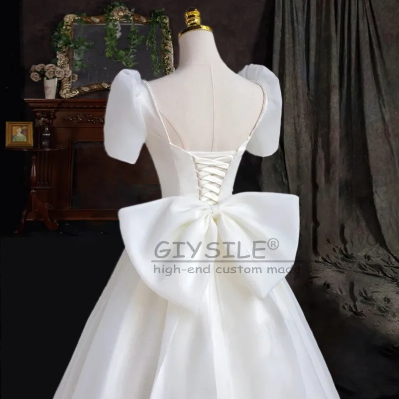 

GIYSILE Satin Wedding Dress 2025 New Light Wedding Dress Retro Palace Atmosphere Simple Neat Tube Top Short Sleeve Strap Back