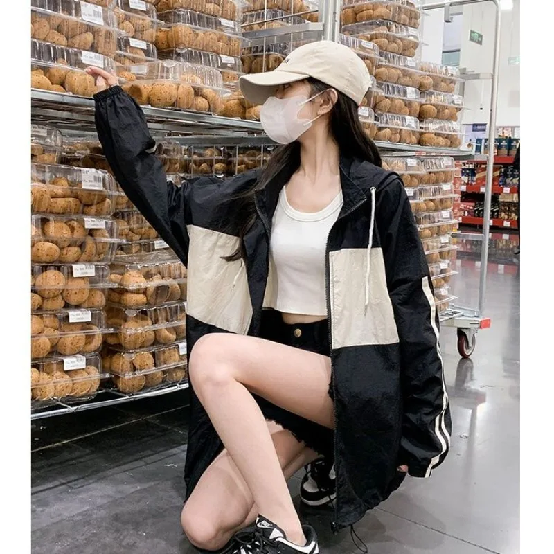 

HOUZHOU Summer Korean Style Windbreakers Jacket Women Oversize Gorpcore Track Jackets Outdoor Harajuku Fashion Sunscreen Coat