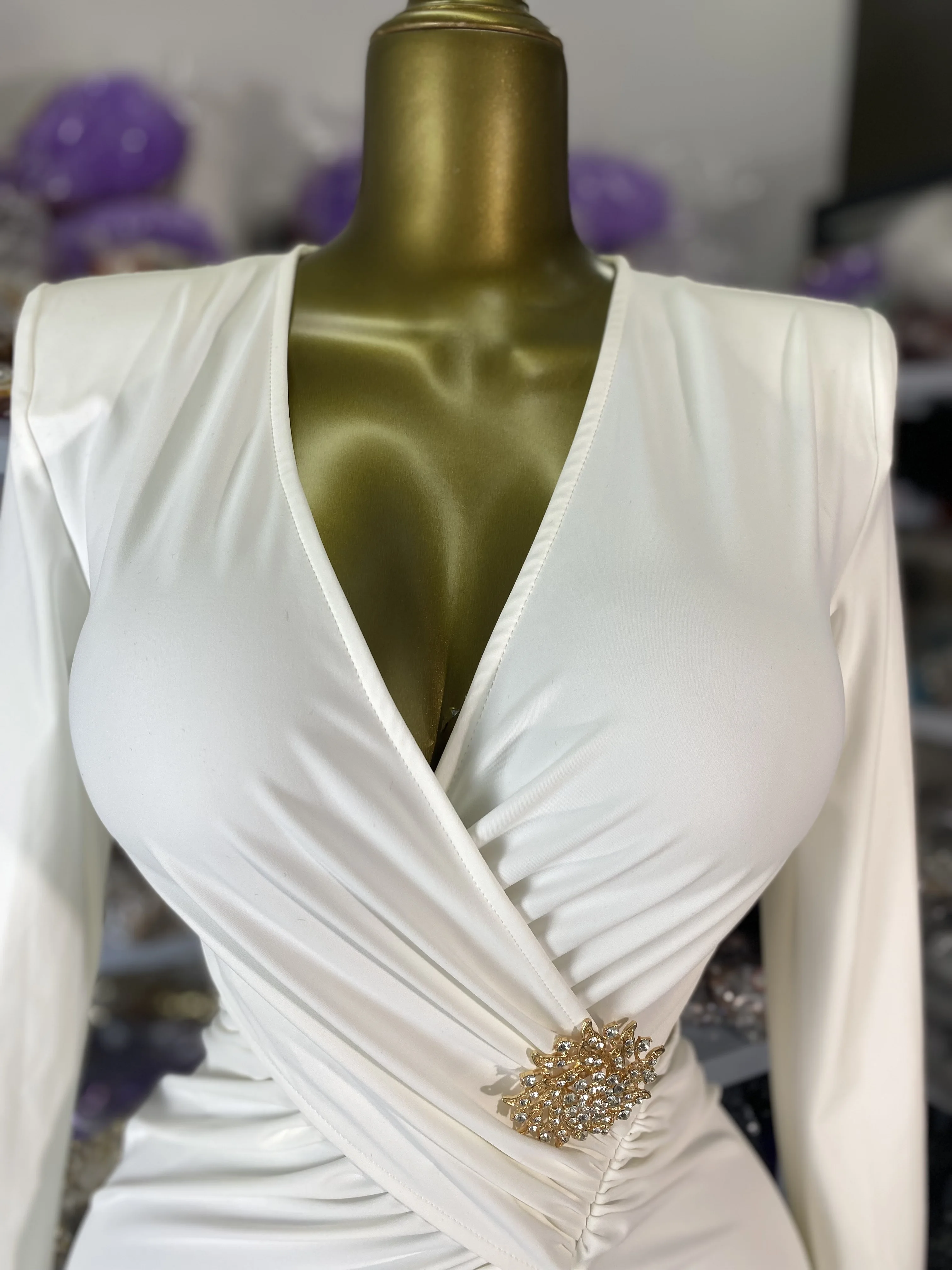 Vestido de fiesta blanco de lujo para mujer, suave, cómodo, elegante, manga larga, cuello en V, hebilla de diamantes, corte Maxi vestidos largos de fiesta de noche