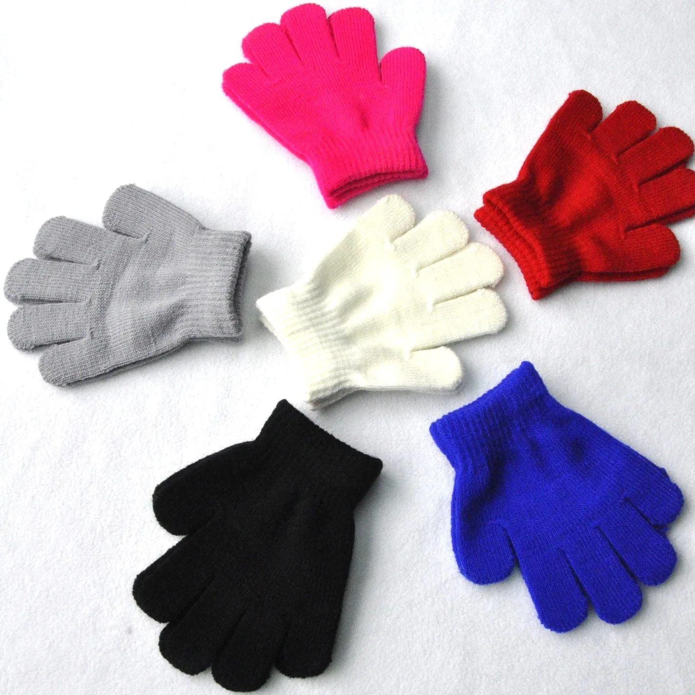 เด็กถักถุงมือฤดูหนาวเด็กอนุบาลนักเรียน Solid Furry Full Finger Mittens เขียนมืออุ่นสำหรับ3-7ปีเก่า