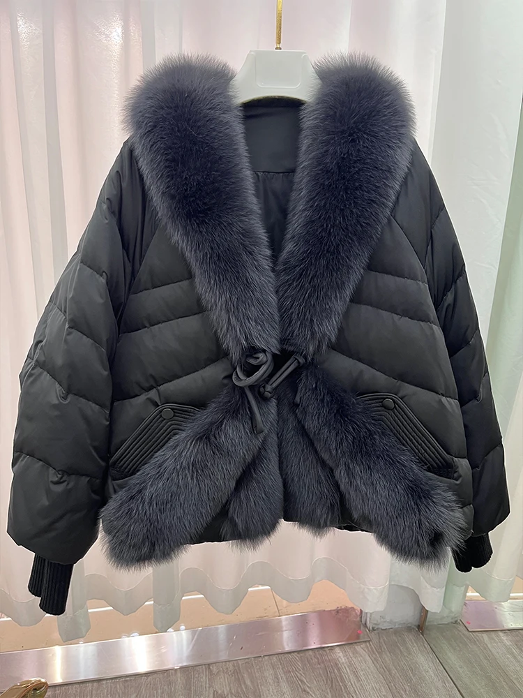 Cappotto da donna invernale alla moda Piumino spesso in piuma d'oca bianca da donna con collo in vera pelliccia di volpe femminile caldo streetwear